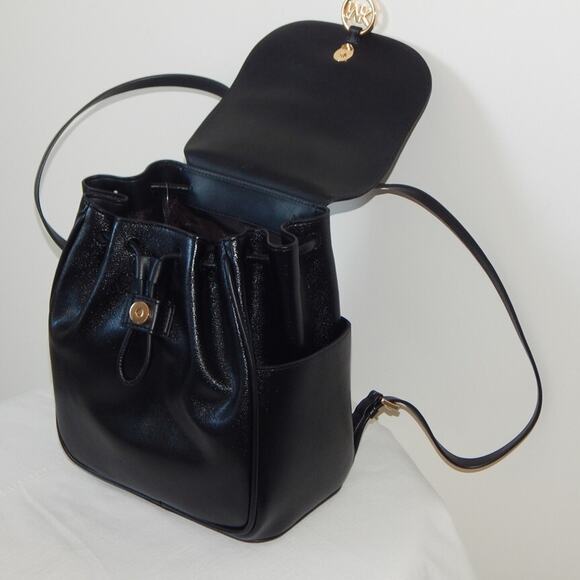 Michael Kors CHERYL Leather Drawstring Flap Logo Medium Backpack Black NWT main image 10